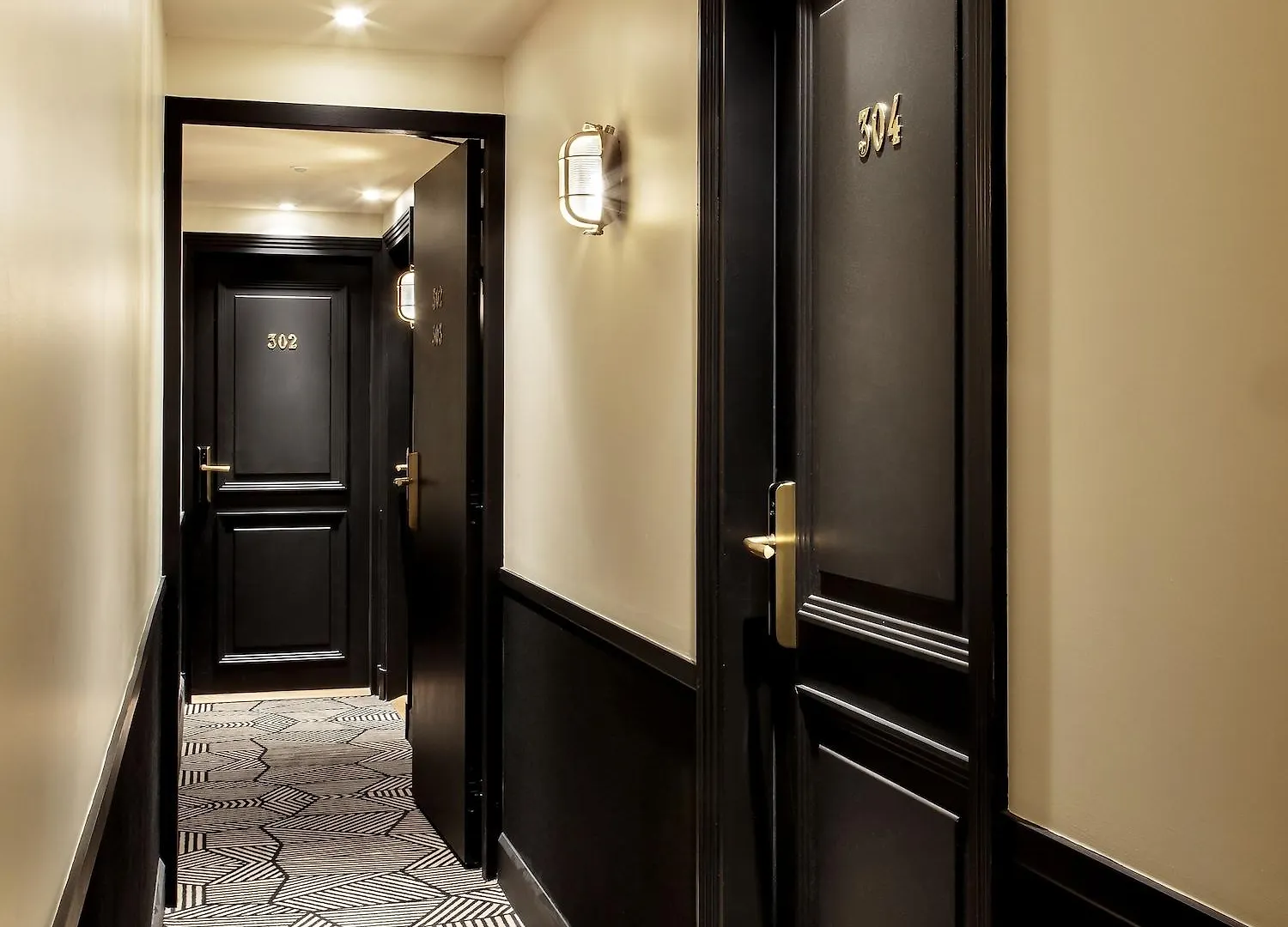 New Hotel Le Voltaire Paris