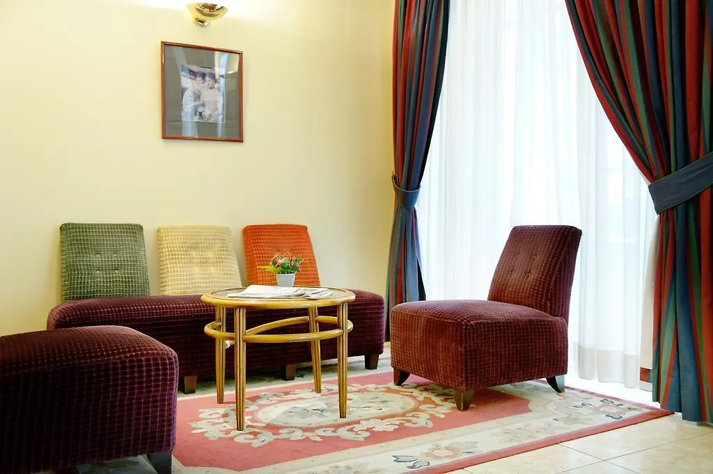 ****  New Hotel Le Voltaire Paris Fransa