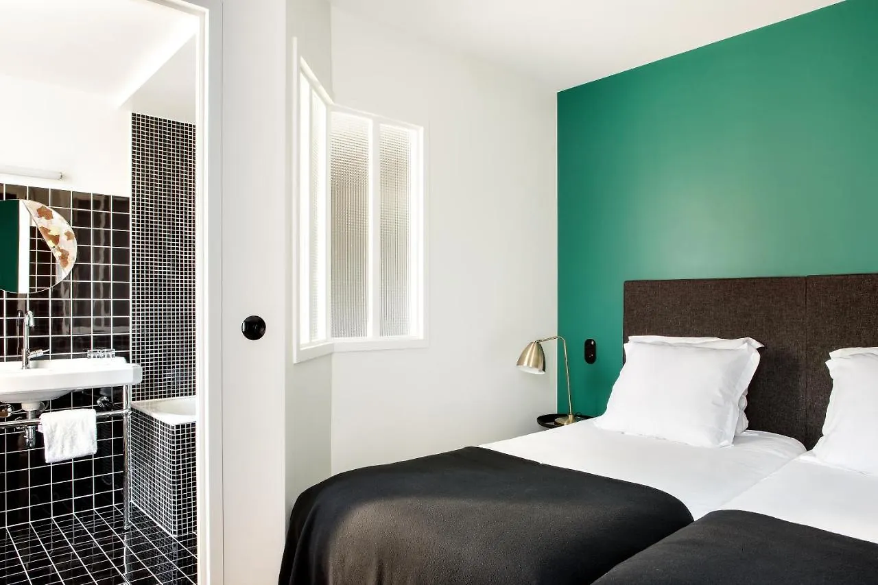 New Hotel Le Voltaire Paris 4*,  Fransa